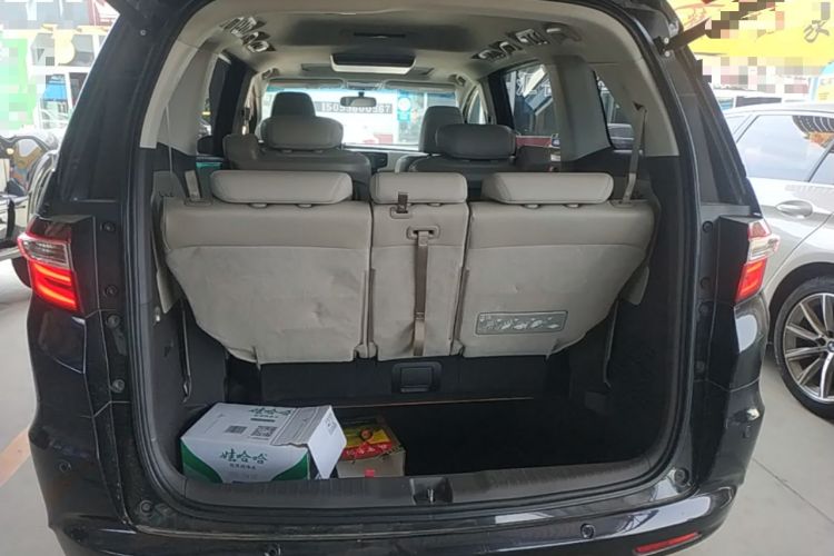 Used Honda Odyssey 2015 Updated Version 2.4L Smart Edition Trunk