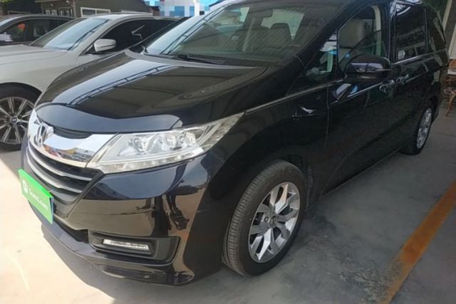 Used Honda Odyssey 2015 Updated Version 2.4L Smart Edition
