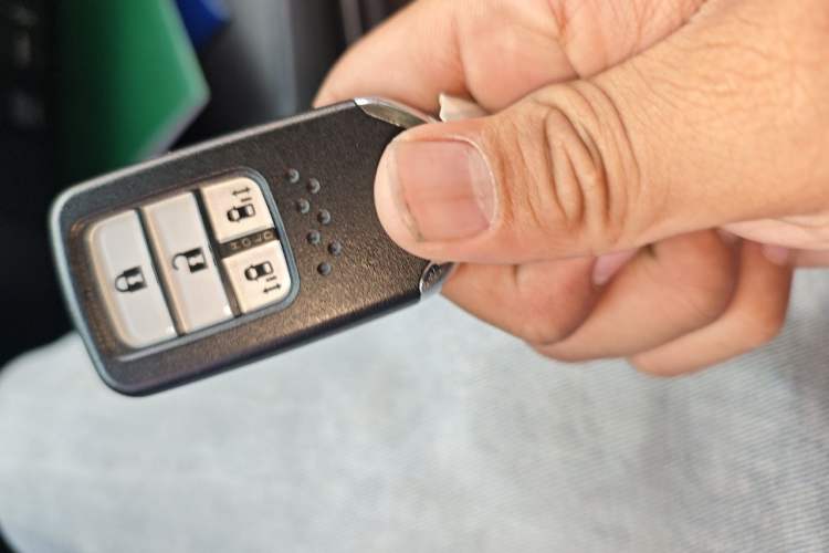Used Honda Odyssey 2015 Updated Version 2.4L Smart Edition Vehicle Key