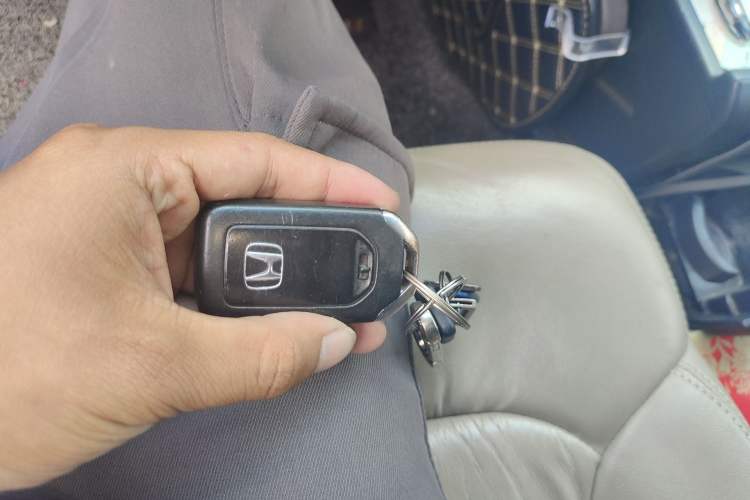Used Honda Odyssey 2015 2.4L Smart Edition Vehicle Key