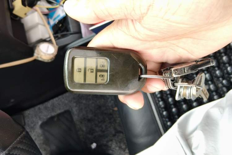 Used Honda Odyssey 2015 2.4L Smart Edition Vehicle Key