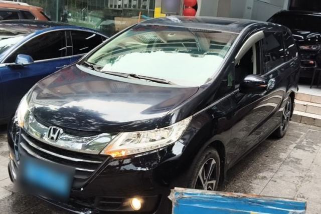 Used Honda Odyssey 2015 Updated Version 2.4L Smart Edition