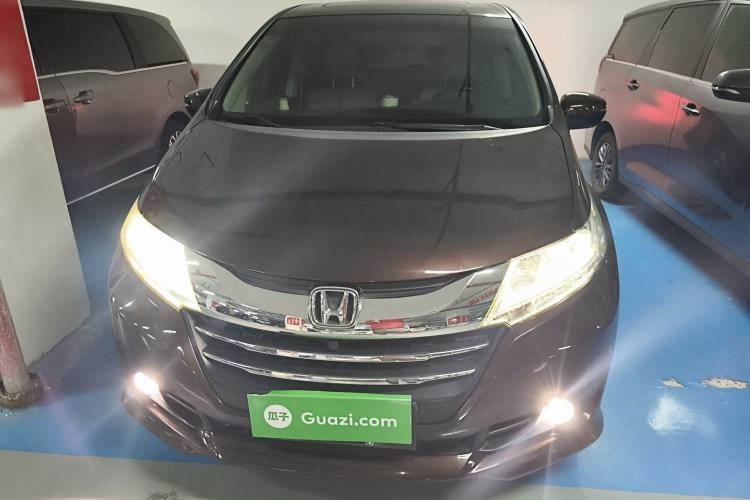 Used Honda Odyssey 2015 Revised Version 2.4L Supreme Edition Exterior 1