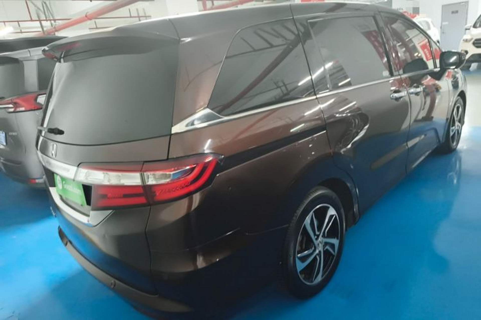 Used Honda Odyssey 2015 Revised Version 2.4L Supreme Edition Exterior 5