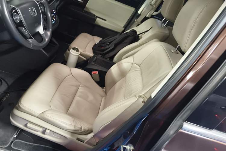 Used Honda Odyssey 2015 Revised Version 2.4L Supreme Edition Left Front Seat