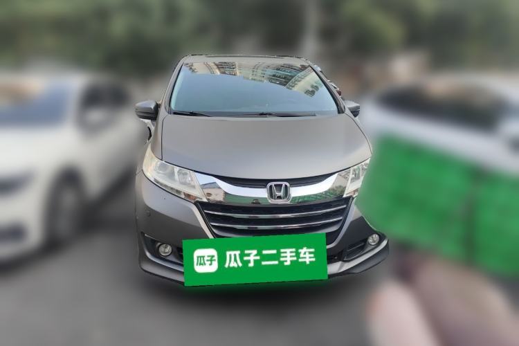 Used Honda Odyssey 2015 Revised 2.4L Luxury Edition Front