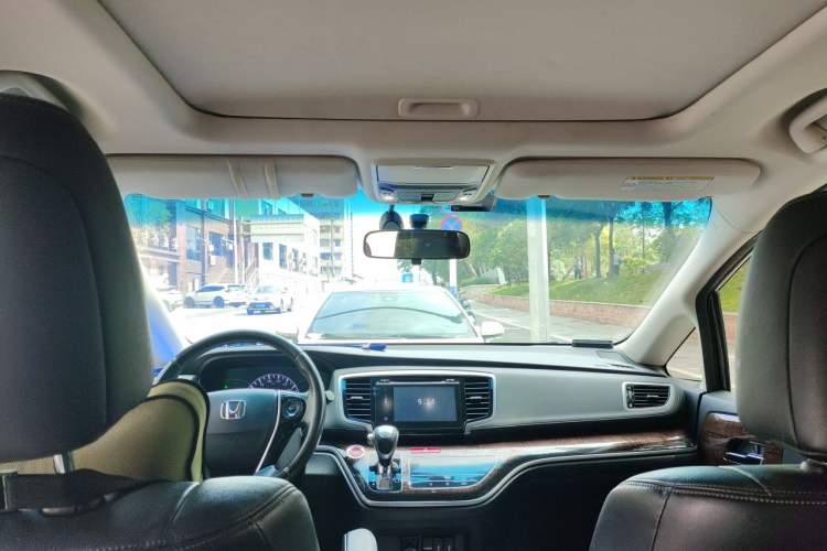 Used Honda Odyssey 2015 Updated Version 2.4L Smart Edition Headliner