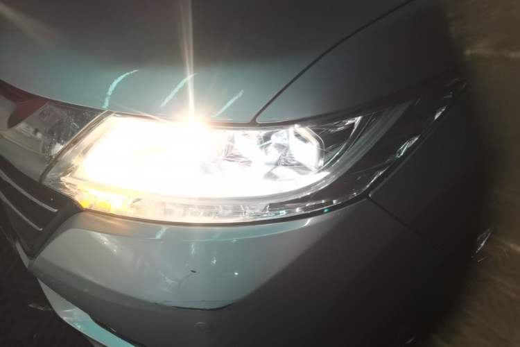 Used Honda Odyssey 2015 Updated Version 2.4L Smart Edition Left Front Headlight