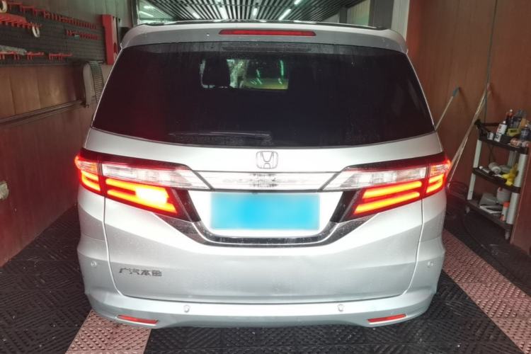 Used Honda Odyssey 2015 Updated Version 2.4L Smart Edition Rear