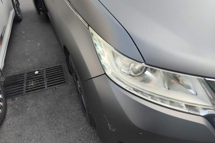 Used Honda Odyssey 2015 Revised 2.4L Luxury Edition Right Front Headlight