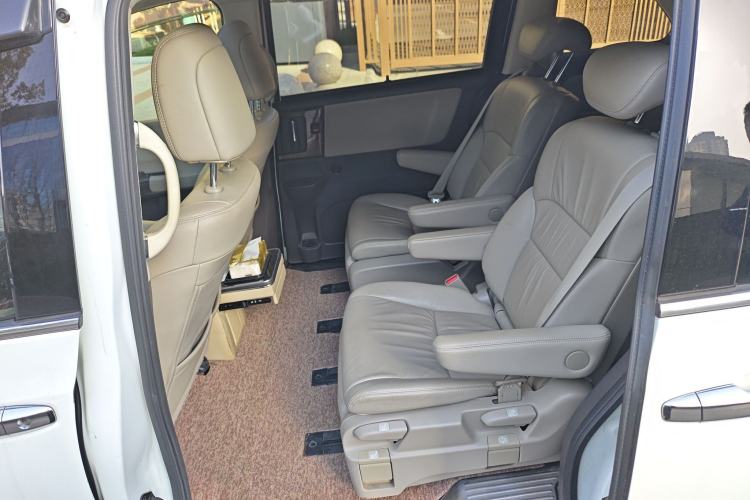 Used Honda Odyssey 2015 Updated Version 2.4L Smart Edition Left Rear Seat