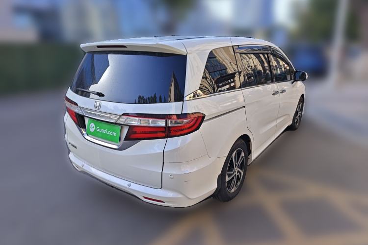 Used Honda Odyssey 2015 Updated Version 2.4L Smart Edition Rear Right 45 Deg