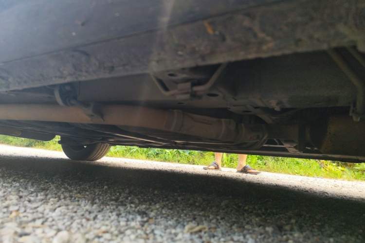 Used Honda Odyssey 2015 2.4L Luxury Edition Chassis Front Right