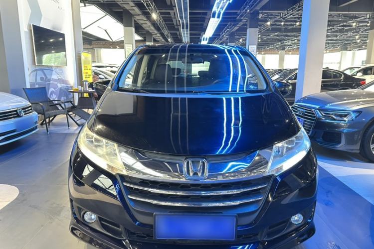 Used Honda Odyssey 2015 Updated Version 2.4L Smart Edition Exterior 1