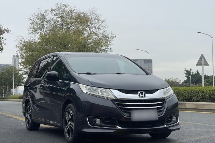 Used Honda Odyssey 2015 2.4L Supreme Edition Exterior 2