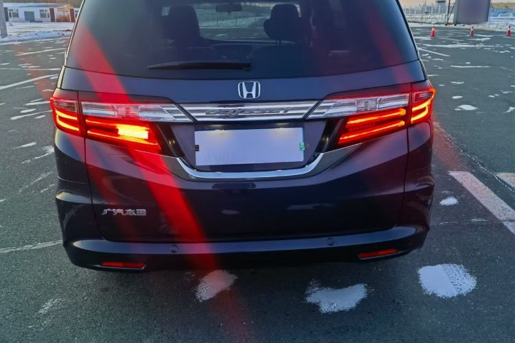 Used Honda Odyssey 2015 2.4L Luxury Edition Exterior 3