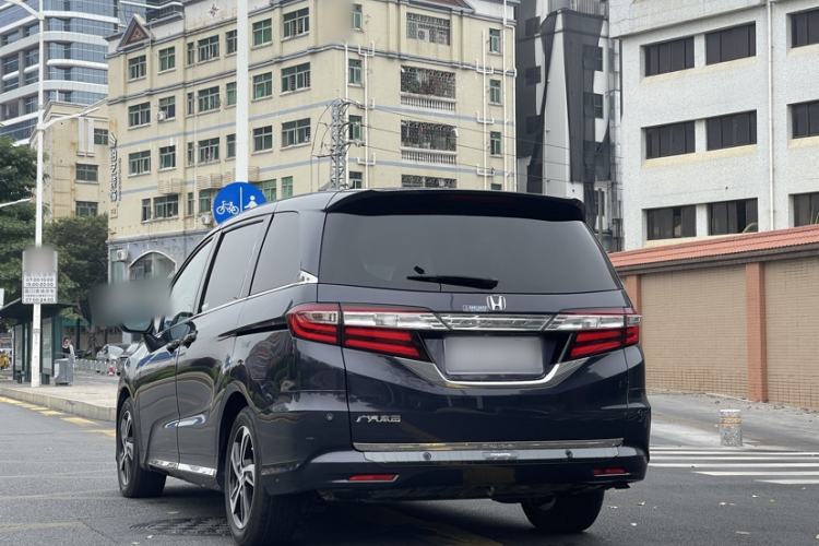 Used Honda Odyssey 2015 2.4L Supreme Edition Exterior 3