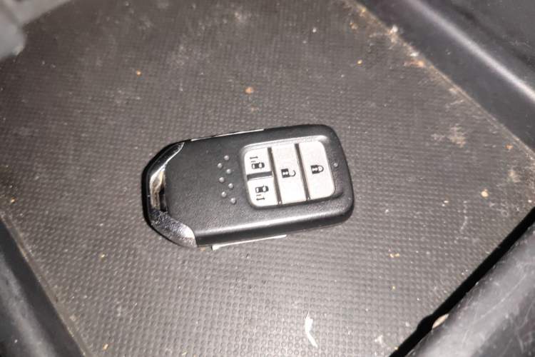 Used Honda Odyssey 2015 2.4L Smart Edition Interior 1