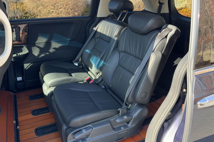 Used Honda Odyssey 2015 2.4L Smart Edition Interior 1