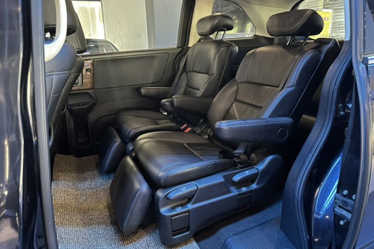 Used Honda Odyssey 2015 Updated Version 2.4L Smart Edition Interior 2