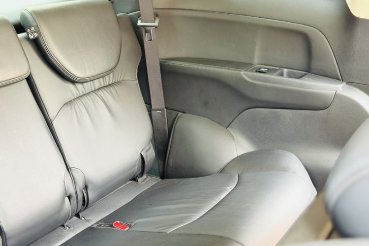 Used Honda Odyssey 2015 2.4L Smart Edition Interior 9