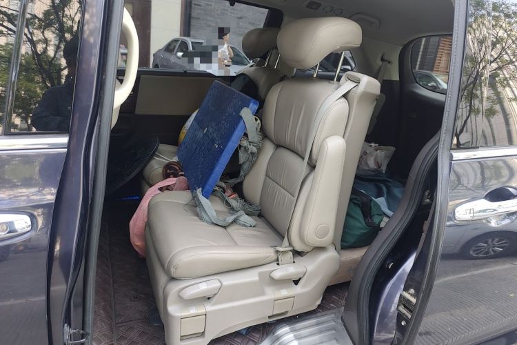 Used Honda Odyssey 2015 2.4L Supreme Edition Left Rear Seat