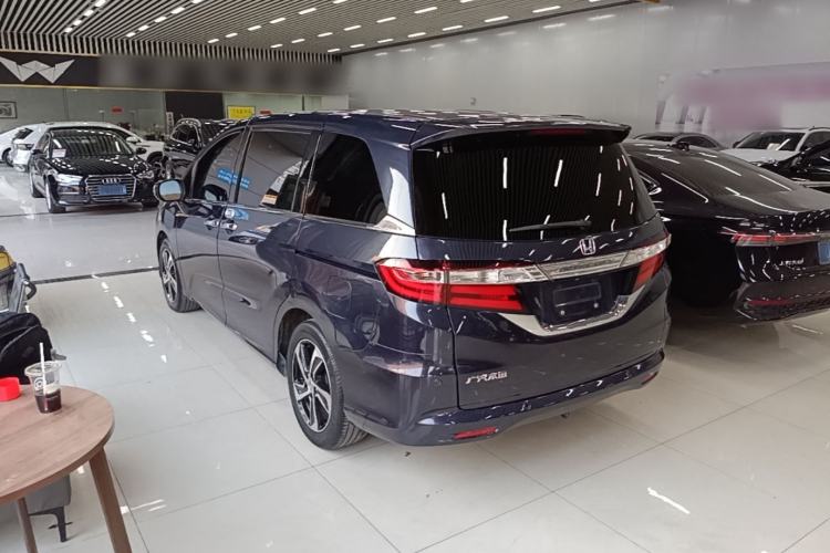Used Honda Odyssey 2015 2.4L Smart Edition Rear Left 45 Deg