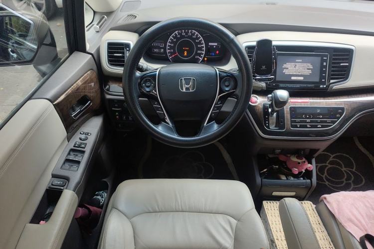 Used Honda Odyssey 2015 2.4L Supreme Edition Steering Wheel