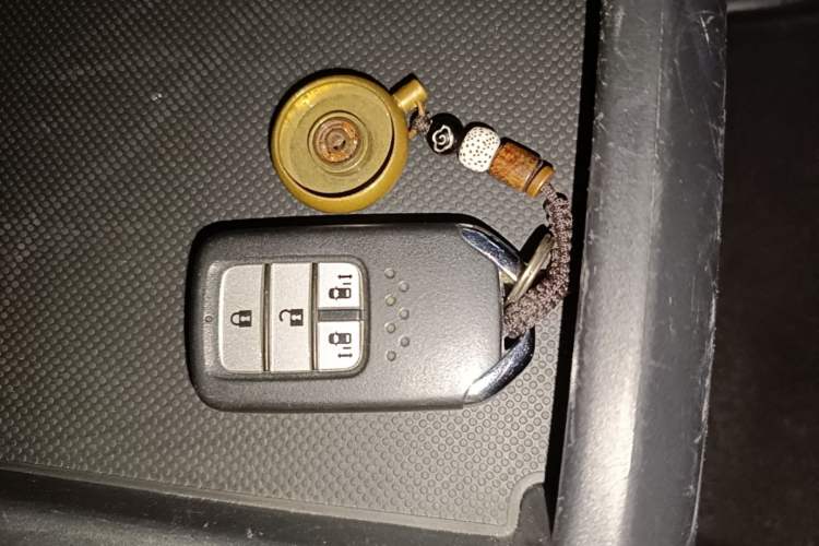 Used Honda Odyssey 2015 2.4L Smart Edition Vehicle Key