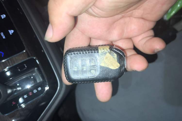 Used Honda Odyssey 2015 2.4L Smart Edition Vehicle Key