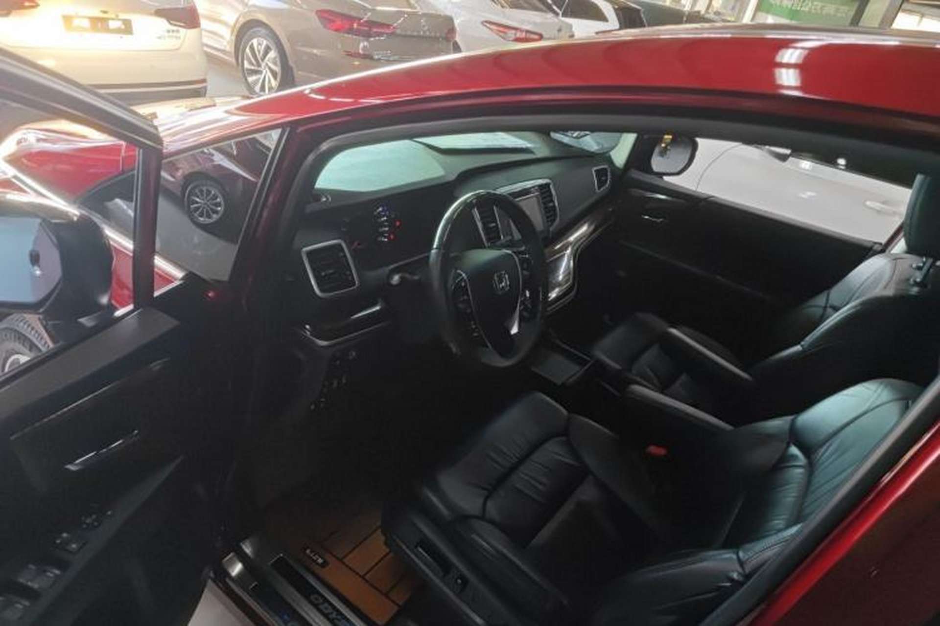 Used Honda Odyssey 2015 2.4L Prestige Edition Driver Seat
