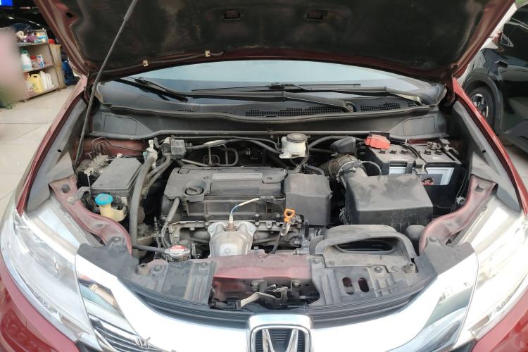 Used Honda Odyssey 2015 2.4L Smart Edition Engine Bay