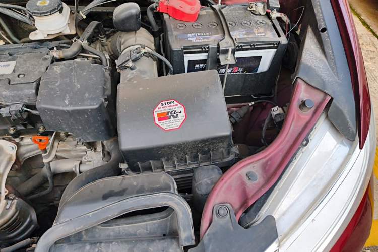 Used Honda Odyssey 2015 2.4L Luxury Edition Engine Bay Left