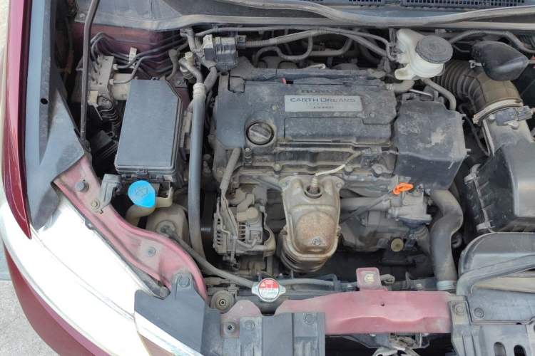 Used Honda Odyssey 2015 2.4L Supreme Edition Engine Bay Right