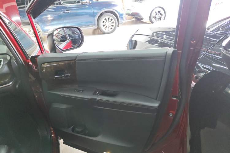 Used Honda Odyssey 2015 2.4L Prestige Edition Interior 5