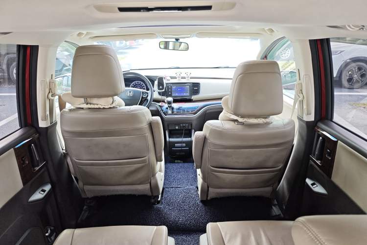 Used Honda Odyssey 2015 2.4L Smart Edition Interior 7