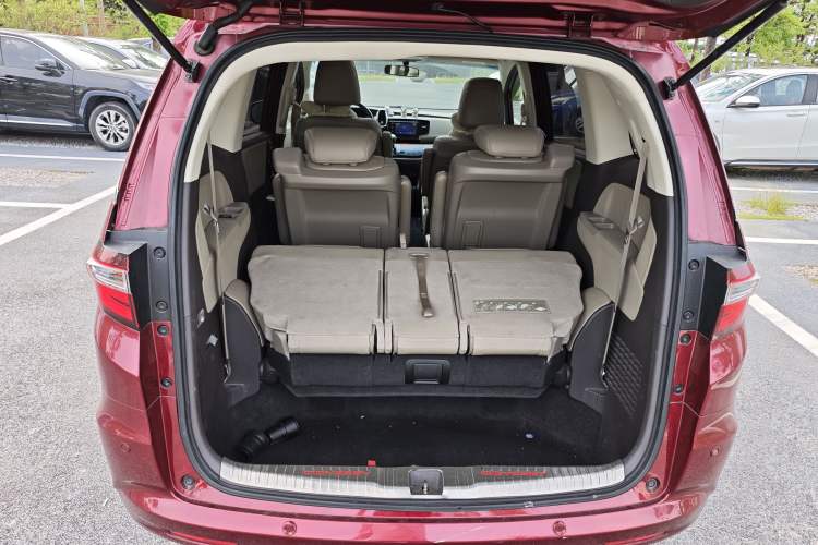 Used Honda Odyssey 2015 2.4L Smart Edition Interior 8