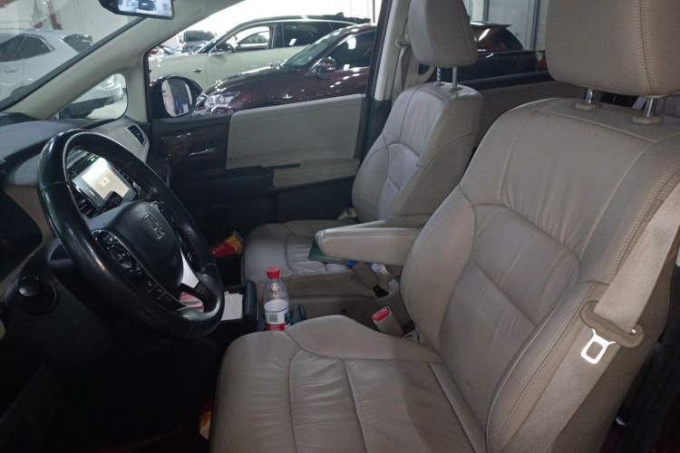 Used Honda Odyssey 2015 2.4L Smart Edition Left Front Seat
