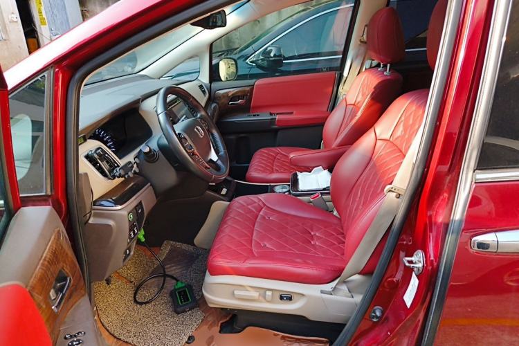 Used Honda Odyssey 2015 2.4L Luxury Edition Left Front Seat