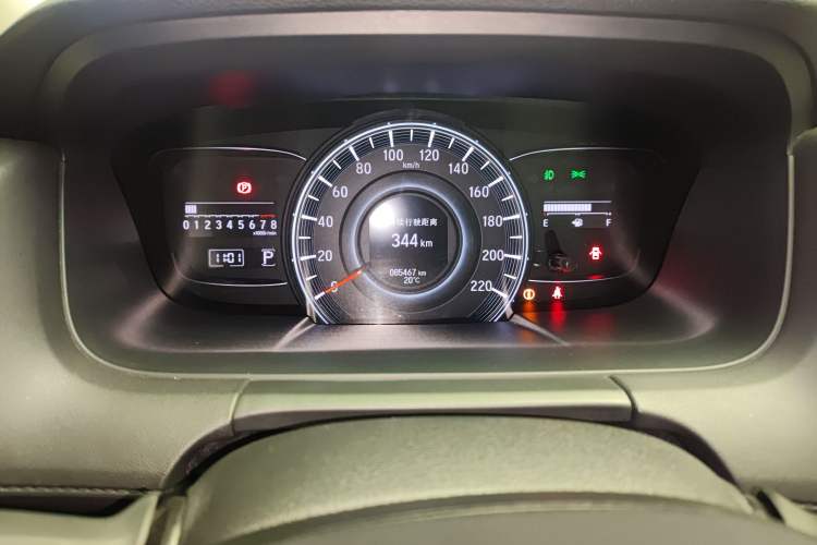 Used Honda Odyssey 2015 2.4L Prestige Edition Odometer Close Up