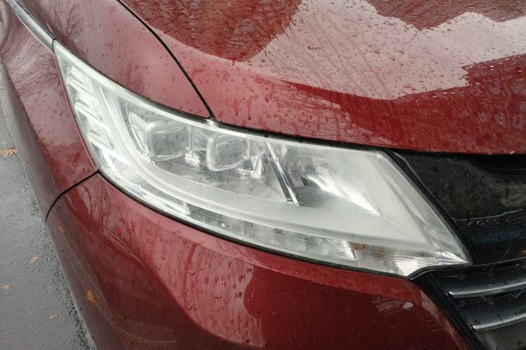 Used Honda Odyssey 2015 2.4L Smart Edition Right Front Headlight