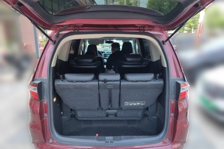 Used Honda Odyssey 2015 2.4L Supreme Edition Trunk