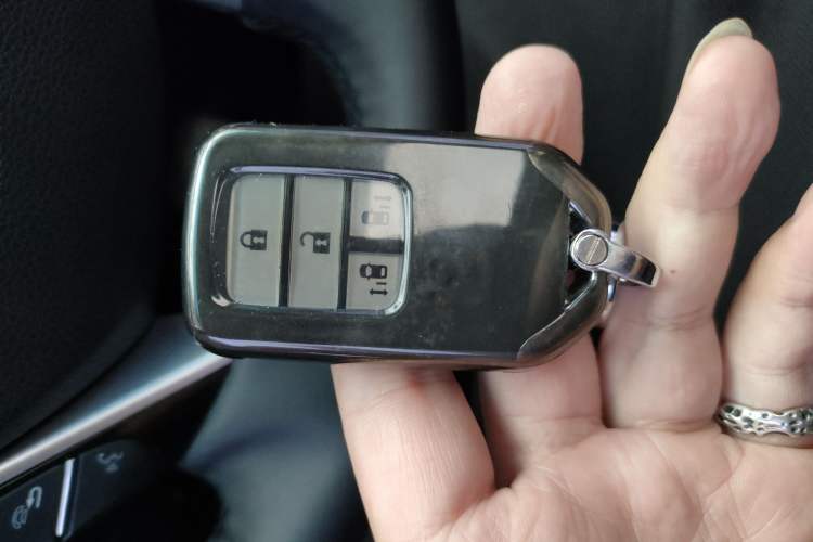 Used Honda Odyssey 2015 2.4L Smart Edition Vehicle Key