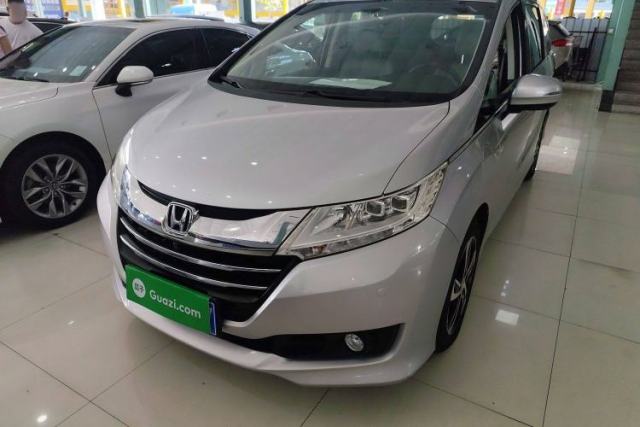 Used Honda Odyssey 2015 Revised Version 2.4L Supreme Edition