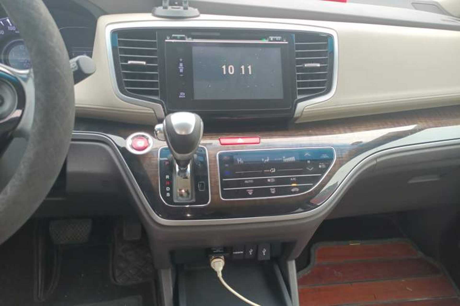 Used Honda Odyssey 2015 2.4L Smart Edition Audio And AC Panel