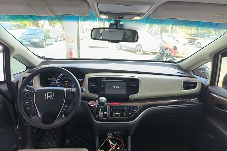 Used Honda Odyssey 2015 2.4L Prestige Edition Center Console