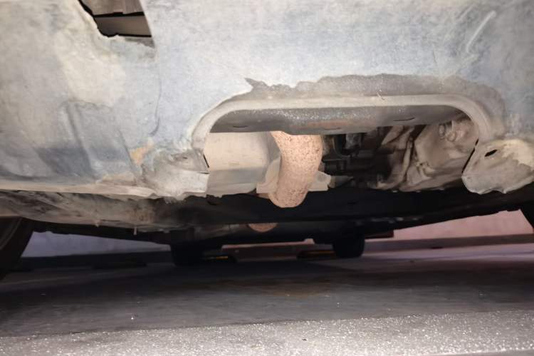 Used Honda Odyssey 2015 2.4L Luxury Edition Chassis Front