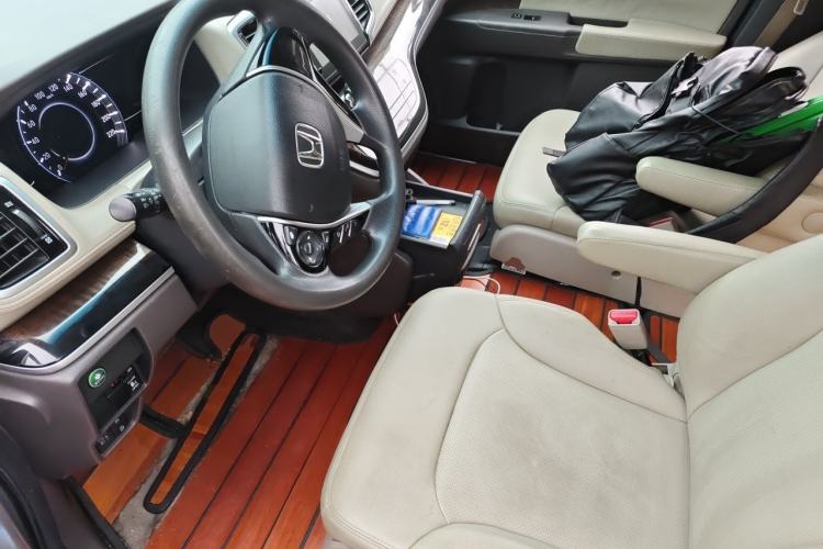 Used Honda Odyssey 2015 Revised Version 2.4L Comfort Edition Driver Seat