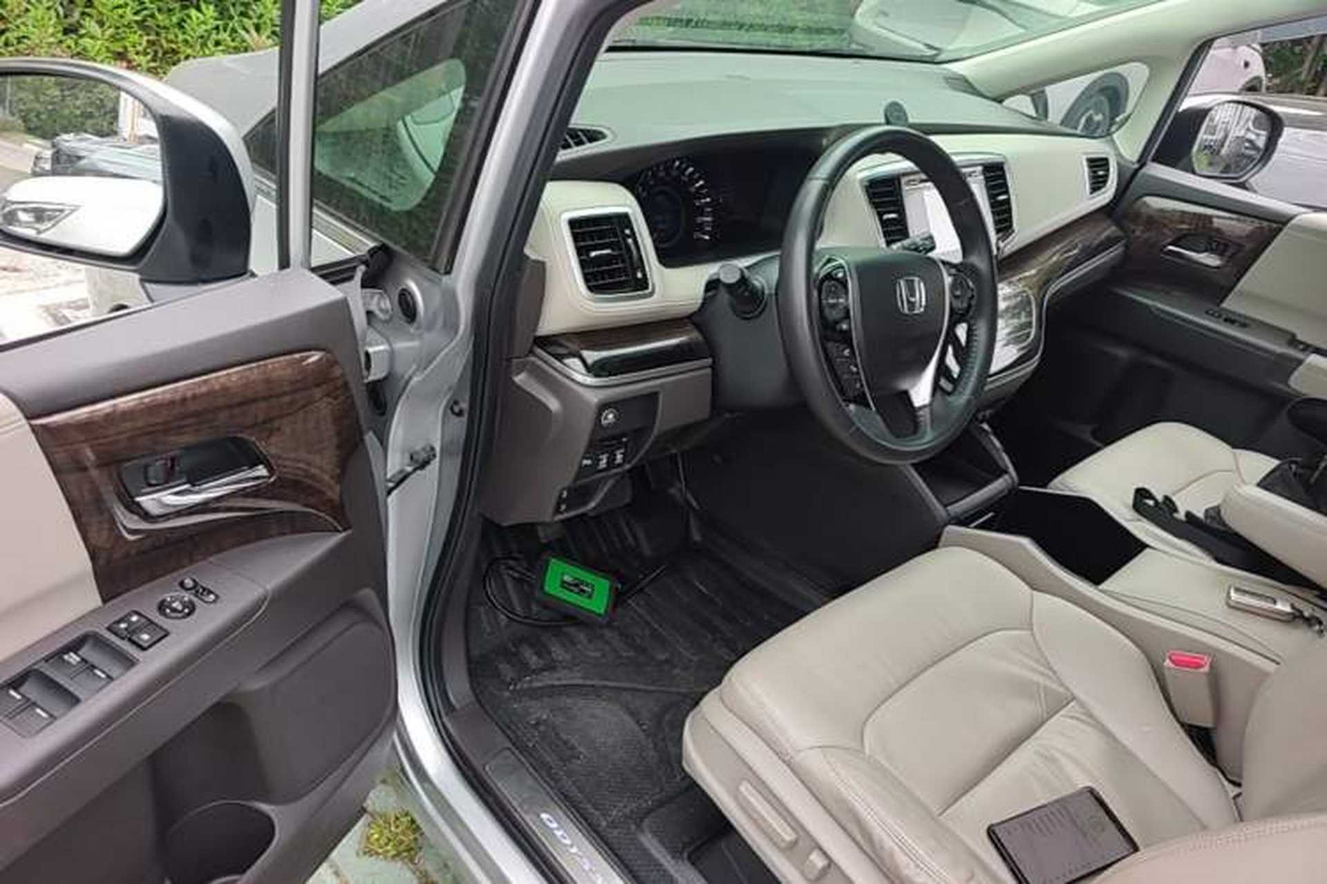 Used Honda Odyssey 2015 2.4L Smart Edition Driver Seat