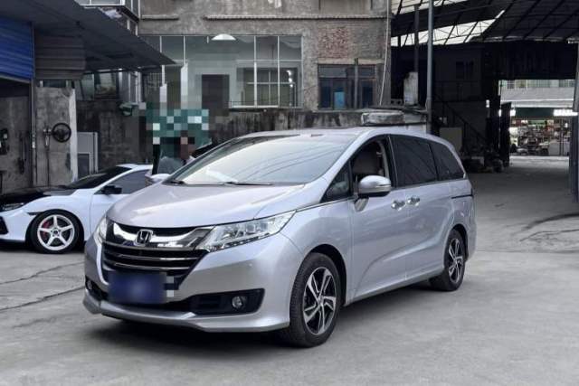 Used Honda Odyssey 2015 2.4L Smart Edition